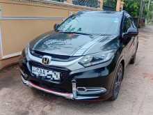 Honda Vezel 2014 SUV