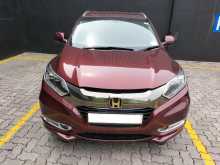 https://riyasewana.com/uploads/honda-vezel-2014-1814361312122.jpg