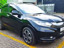 https://riyasewana.com/uploads/honda-vezel-2014-209481513004.jpg