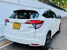 https://riyasewana.com/uploads/honda-vezel-2014-212210612812.jpg