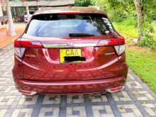 https://riyasewana.com/uploads/honda-vezel-2014-2215300712142.jpg