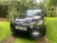 https://riyasewana.com/uploads/honda-vezel-2014-2514460312062.jpg