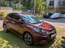 https://riyasewana.com/uploads/honda-vezel-2014-2715041412044.jpg