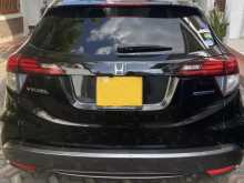 https://riyasewana.com/uploads/honda-vezel-2014-2722353412452.jpg