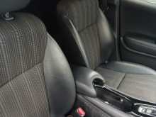 https://riyasewana.com/uploads/honda-vezel-2014-2815060112434.jpg