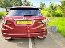 https://riyasewana.com/uploads/honda-vezel-2014-288473012613.jpg