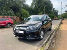 https://riyasewana.com/uploads/honda-vezel-2014-2911030112112.jpg