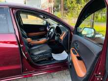 https://riyasewana.com/uploads/honda-vezel-2014-3017131512474.jpg