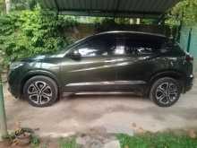 https://riyasewana.com/uploads/honda-vezel-2014-3020514612352.jpg