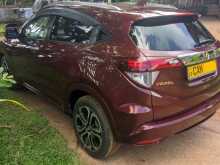 https://riyasewana.com/uploads/honda-vezel-2014-410492612514.jpg