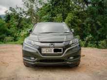 https://riyasewana.com/uploads/honda-vezel-2014-518360812653.jpg