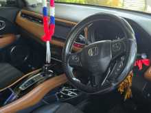 https://riyasewana.com/uploads/honda-vezel-2014-522000012694.jpg