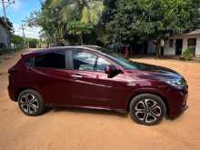 https://riyasewana.com/uploads/honda-vezel-2014-619293312463.jpg