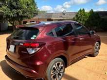 https://riyasewana.com/uploads/honda-vezel-2014-619293312804.jpg