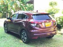 https://riyasewana.com/uploads/honda-vezel-2014-68145012264.jpg