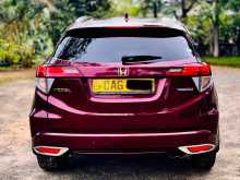 https://riyasewana.com/uploads/honda-vezel-2015-1112305012612.jpg