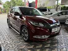 https://riyasewana.com/uploads/honda-vezel-2015-113183312473.jpg