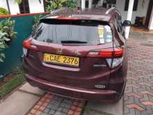 https://riyasewana.com/uploads/honda-vezel-2015-177100512342.jpg