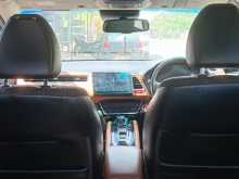 https://riyasewana.com/uploads/honda-vezel-2015-1862912263.jpg