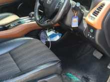 https://riyasewana.com/uploads/honda-vezel-2015-1862912425.jpg