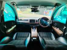 https://riyasewana.com/uploads/honda-vezel-2015-1919555412764.jpg