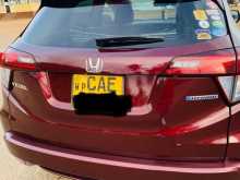 https://riyasewana.com/uploads/honda-vezel-2015-2015-1519055112823.jpg