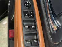 https://riyasewana.com/uploads/honda-vezel-2015-214154312654.jpg
