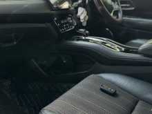 https://riyasewana.com/uploads/honda-vezel-2015-2217101212884.jpg