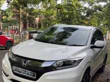 Honda Vezel 2015 SUV