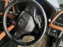 https://riyasewana.com/uploads/honda-vezel-2015-2711075412584.jpg