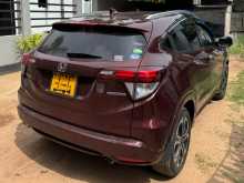 https://riyasewana.com/uploads/honda-vezel-2015-2816183012852.jpg