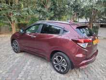 https://riyasewana.com/uploads/honda-vezel-2015-2823132512014.jpg