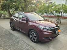 https://riyasewana.com/uploads/honda-vezel-2015-2823132512052.jpg