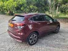 https://riyasewana.com/uploads/honda-vezel-2015-2823132512053.jpg