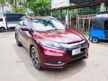 https://riyasewana.com/uploads/honda-vezel-2015-2920195612743.jpg