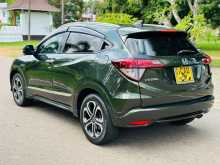 https://riyasewana.com/uploads/honda-vezel-2015-37580812062.jpg