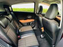 https://riyasewana.com/uploads/honda-vezel-2015-413052112454.jpg