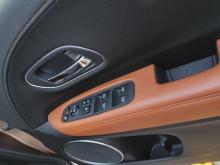 https://riyasewana.com/uploads/honda-vezel-2016-1015072017556.jpg