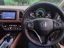 https://riyasewana.com/uploads/honda-vezel-2016-1015072017595.jpg