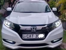 https://riyasewana.com/uploads/honda-vezel-2016-17143112403.jpg