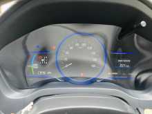 https://riyasewana.com/uploads/honda-vezel-2016-2016-1715170912974.jpg