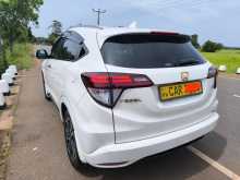 https://riyasewana.com/uploads/honda-vezel-2016-2016-2519502012453.jpg