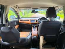 https://riyasewana.com/uploads/honda-vezel-2016-210495212394.jpg