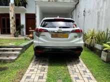 https://riyasewana.com/uploads/honda-vezel-2016-211465312033.jpg