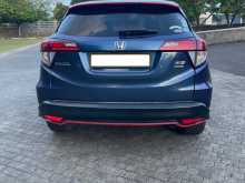 https://riyasewana.com/uploads/honda-vezel-2016-288263512662.jpg