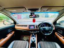 https://riyasewana.com/uploads/honda-vezel-2016-2912222512853.jpg