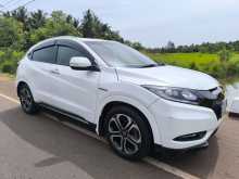 https://riyasewana.com/uploads/honda-vezel-2016-422431912794.jpg