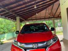 Honda Vezel 2017 SUV