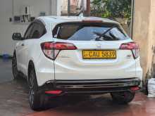 Honda Vezel 2017 SUV