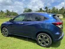 https://riyasewana.com/uploads/honda-vezel-2017-2318223212292.jpg